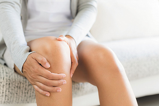 knee-injury-01 Exercises to help with knee pain and knee injury