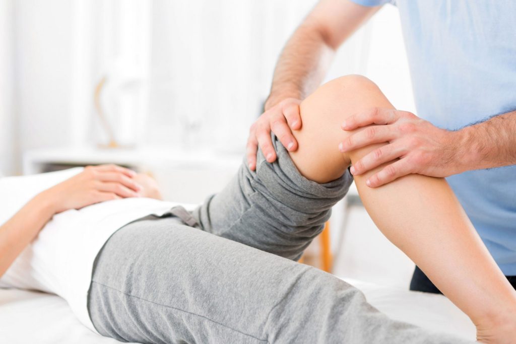 Physio therapy rehab and recovery from knee pain or knee injury