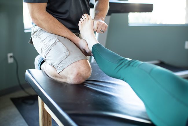 how-to-treat-Plantar-Fascitis how to treat plantar fascitiis, common causes to how to treat plantar fascitiis
